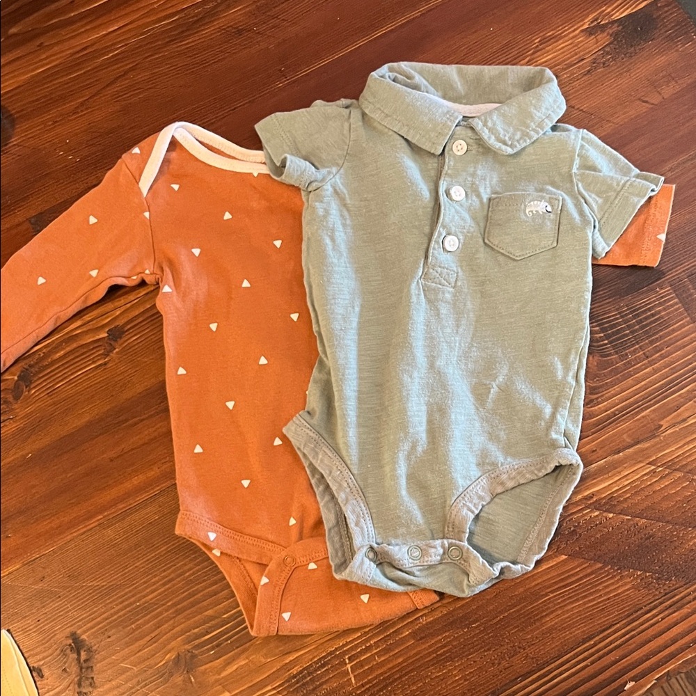 Carter's Green and Orange Bodysuit Set